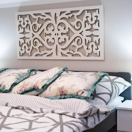 New Warszawa Parking Free Wola Mrokowska